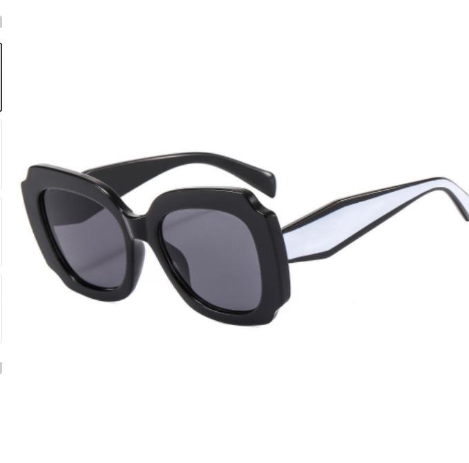 Top luxury Sunglasses polaroid lens designer womens Mens Goggle senior Eyewear For Women eyeglasses frame Vintage Metal Sun Glasses XJ 8735 9 colors
Top luxury Sunglasses polaroid lens designer womens Mens Goggle senior Eyewear For Women eyeglasses frame Vintage Metal Sun Glasses XJ 8735 9 colors