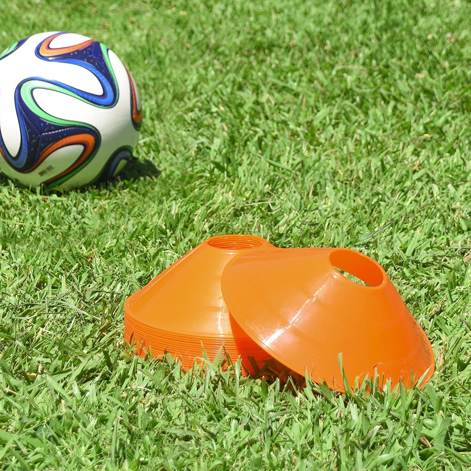 Balls Set of 50 Agility Soccer Cones With Carry Bag Disc And Holder For Training Football Kids Sports Field Cone Markers 230703