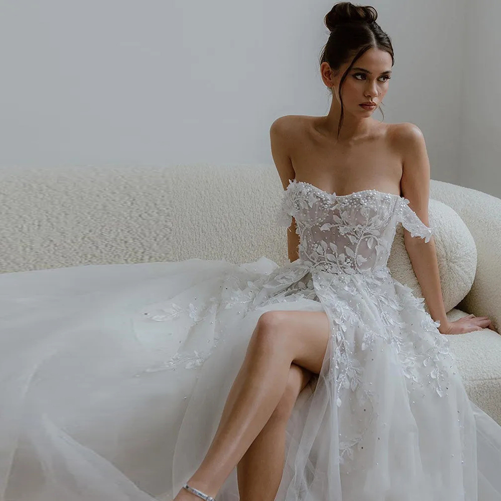 Boho Dresses with Slit Beaded Lace Applique Off Shoulder Bridal Gown Pearls Pleat A e Wedding Gowns