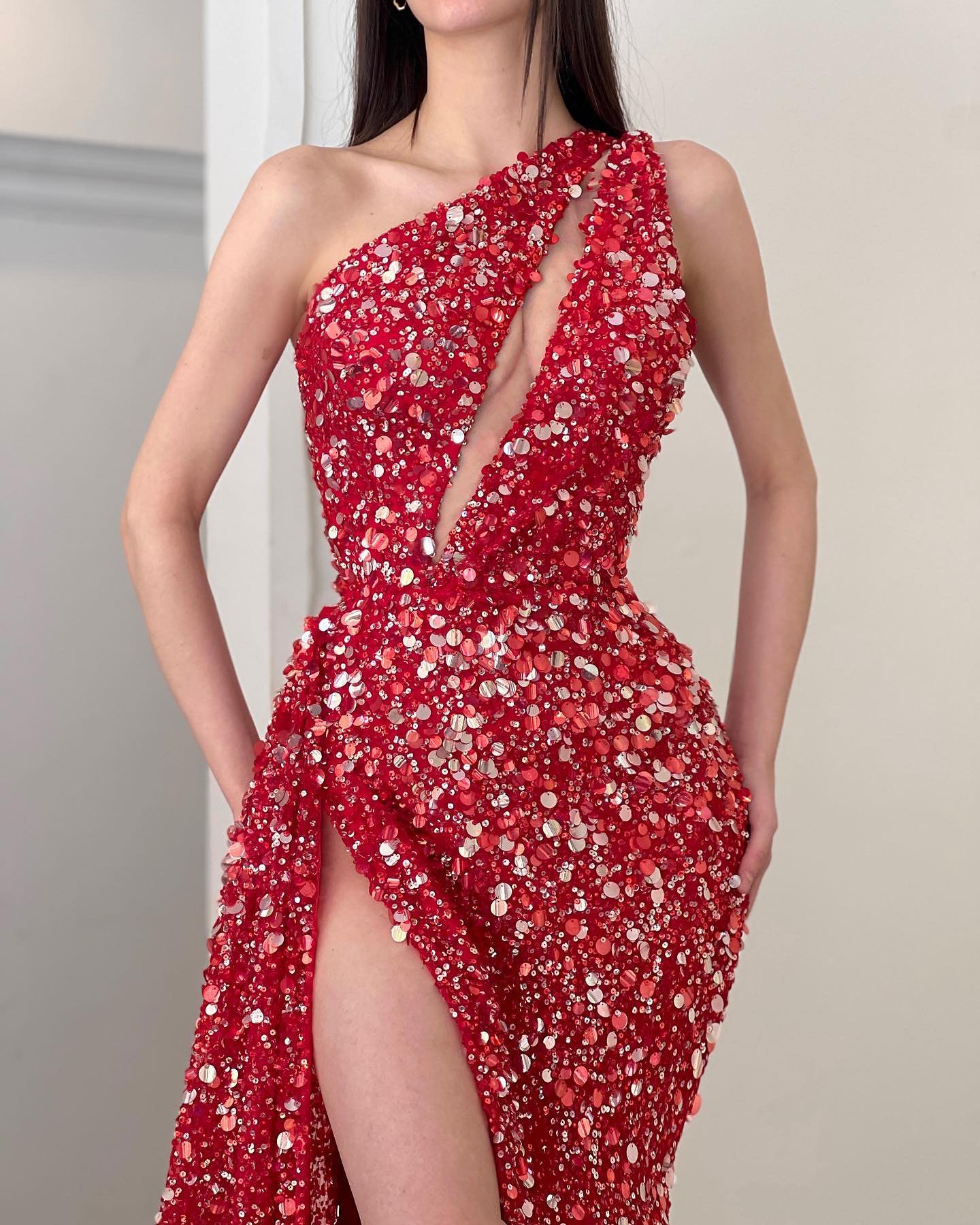 Fashion Sequins Prom Dresses One Shoulder Evening Gowns Pleats Slit Formal Red Carpet Long Special Ocn Party Dress Lz0304