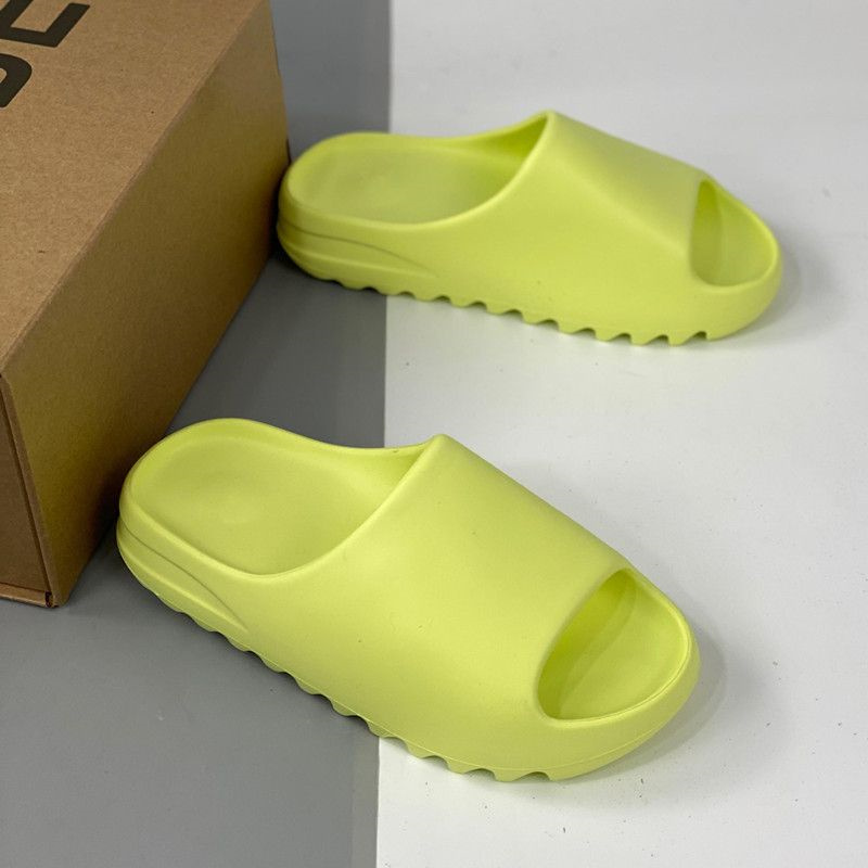 Slippers Men Woman slider Foam Runner Vermillion Mineral Blue Onyx Pure Sandal shoes Ochre Bone Desert Ararat runr yEzZIeS yEeZies slides, Item#1
Slippers Men Woman slider Foam Runner Vermillion Mineral Blue Onyx Pure Sandal shoes Ochre Bone Desert Ararat runr yEzZIeS yEeZies slides, Item#1