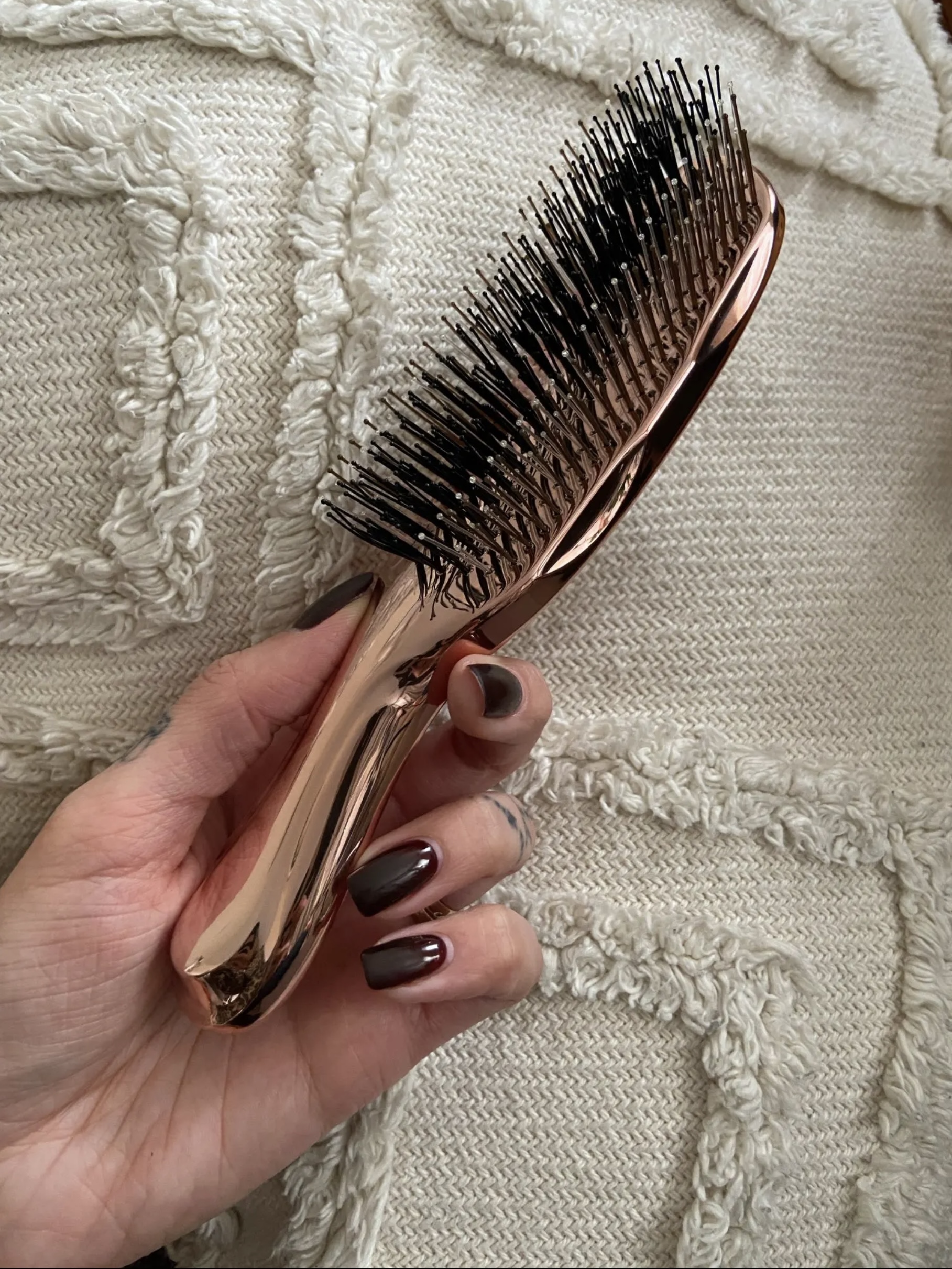 Japanese Premium Head Massager Scalp Brush Hair Massager Brush Shampoo Wet Plastic Detangling Brush Hair Cleaning Comb Rose gold