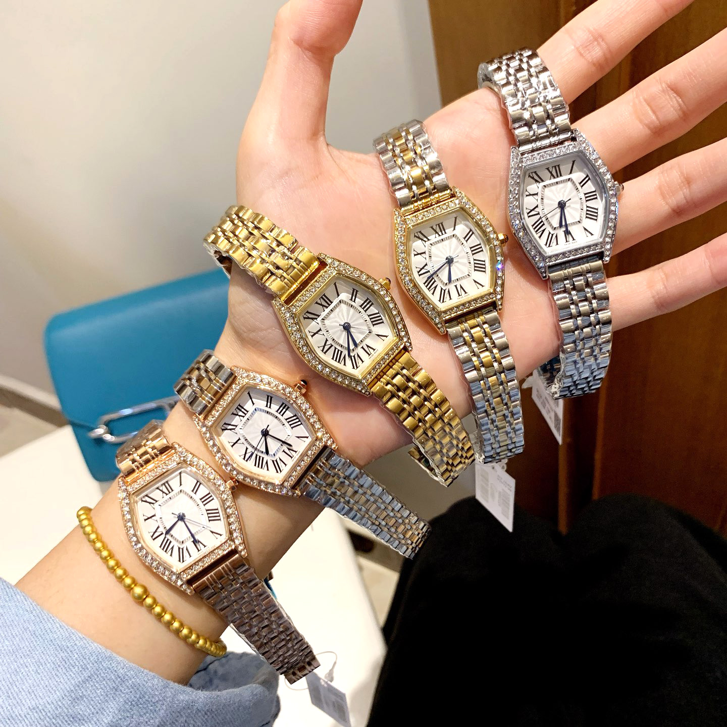 Women Dress Watch Luxury Fashion Casual Watches Diamond Case Quartz Movement Japan Battery Stainless Steel Splash Waterproof Designer Analog Clock Montre De Luxe