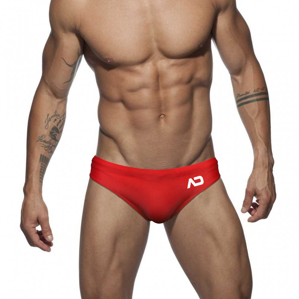 Men's Swimwear Solid Color Swimming Shorts European American Fashion Sexy Low Rise Summer Beach Surfing Quick Dry Bikini 230705