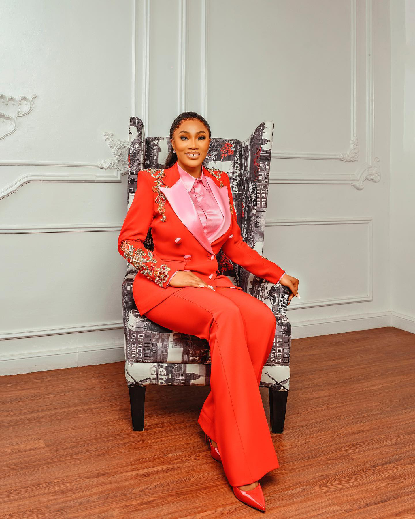Women Wedding Tuxedos 2 Pieces Red Lace Beading Office Lady Blazer Suits Female High Waist Pants Custom Made