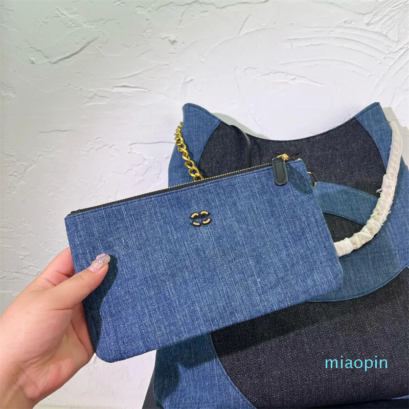 2023 New designer fashion canvas denim shoulder Bag Underarm bag women's fashion trend bag versatile