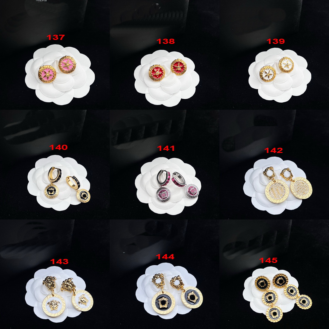 Circular Square Crystal Diamond Stud Earrings Ladies Ear Studs Banshee Portrait Ear Clip Greece Meander Pattern Jewelry Accessories Gift XVER17