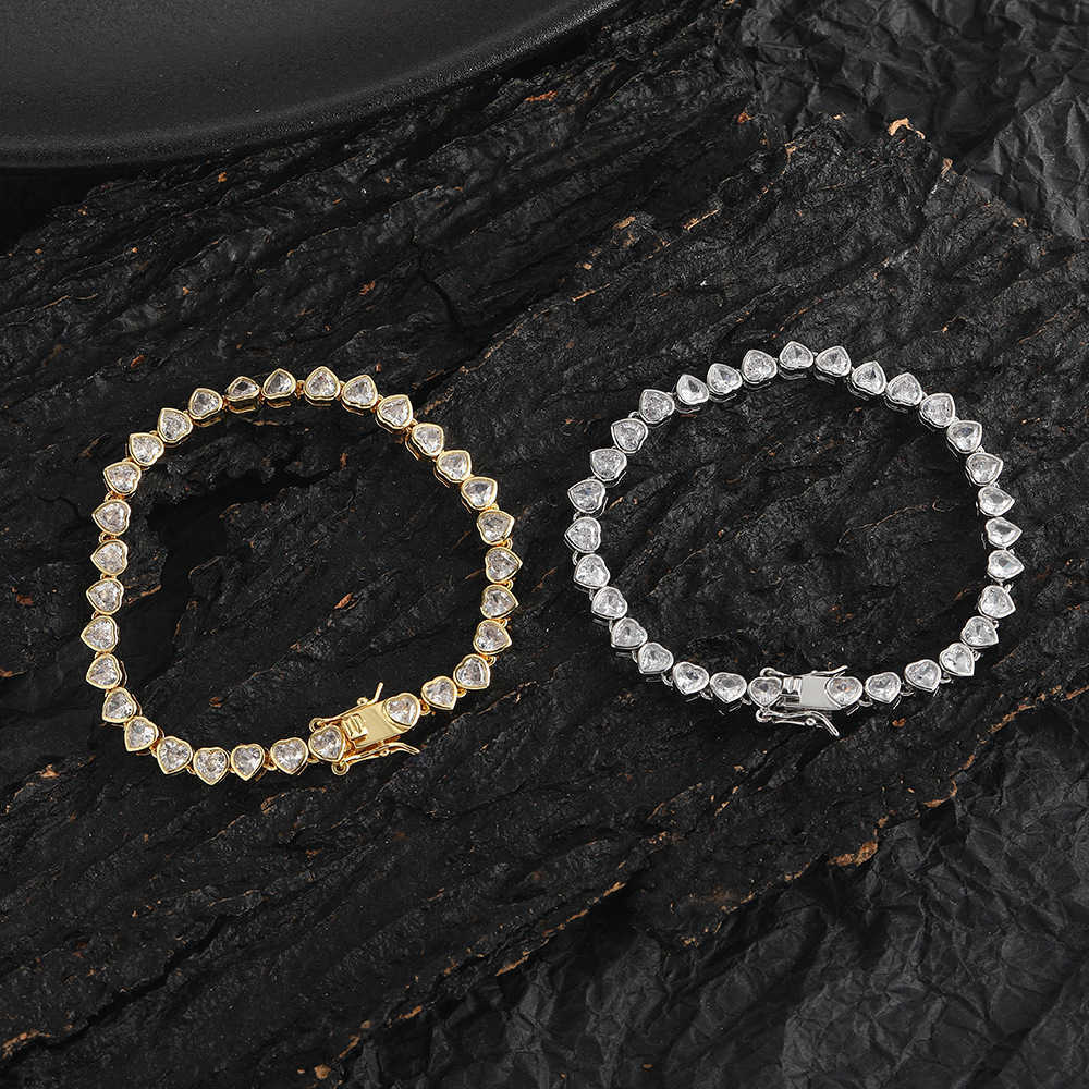 Hip Hop Heart Shaped Tennis Chain Necklace Couple Folding Fashion Copper Implaid Iced Out Cubic Zircon Chain Choker Cz Stone Necklaces For Men And Wom