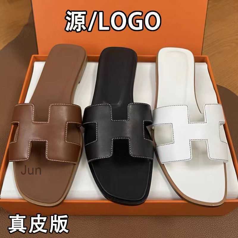 H erme oran sandal H slippers for women wearing genuine leather flat bottomed flip flops for summer wear casual internet celebrity vacation beach sandals for women
H erme oran sandal H slippers for women wearing genuine leather flat bottomed flip flops for summer wear casual internet celebrity vacation beach sandals for women