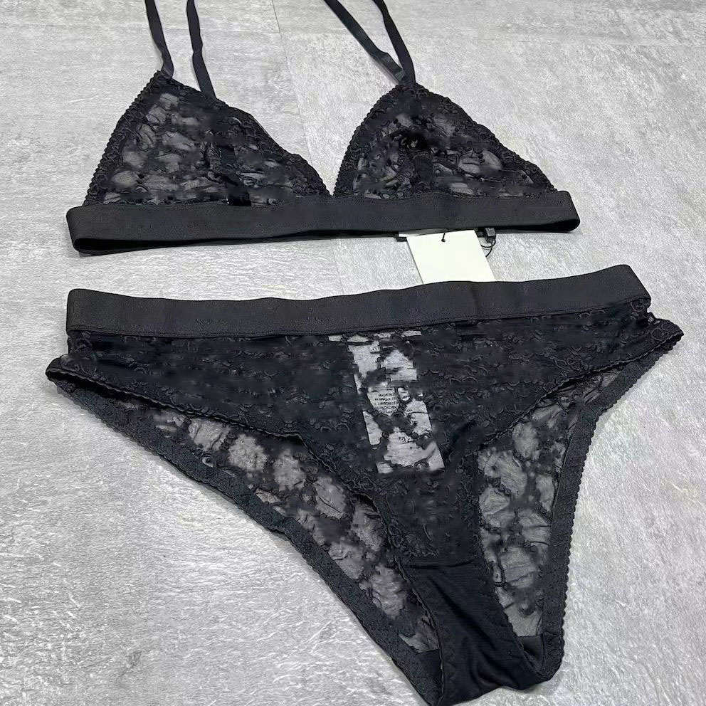Letters without underwire sexy French lace lingerie embroidery bra triangle cup pure wind high-grade fashion temperament bikini, Black
Letters without underwire sexy French lace lingerie embroidery bra triangle cup pure wind high-grade fashion temperament bikini, Black