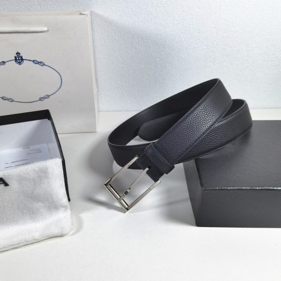 Mens designer belt designer belt prad casual letter smooth buckle womens mens leather 35mm namelled metal triangular logo decorated with clasp, 12
Mens designer belt designer belt prad casual letter smooth buckle womens mens leather 35mm namelled metal triangular logo decorated with clasp, 12