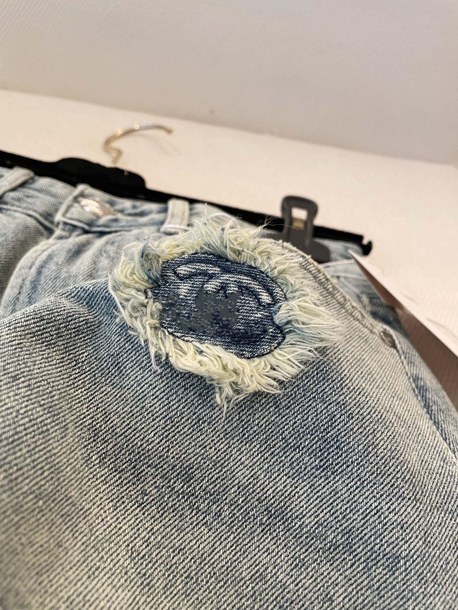 High quality fashion women's jeans Knee Length Ripped Jeans for Women Holes Plus Size Denim Shorts with High Waist Jeans Taille Haute Women Femal