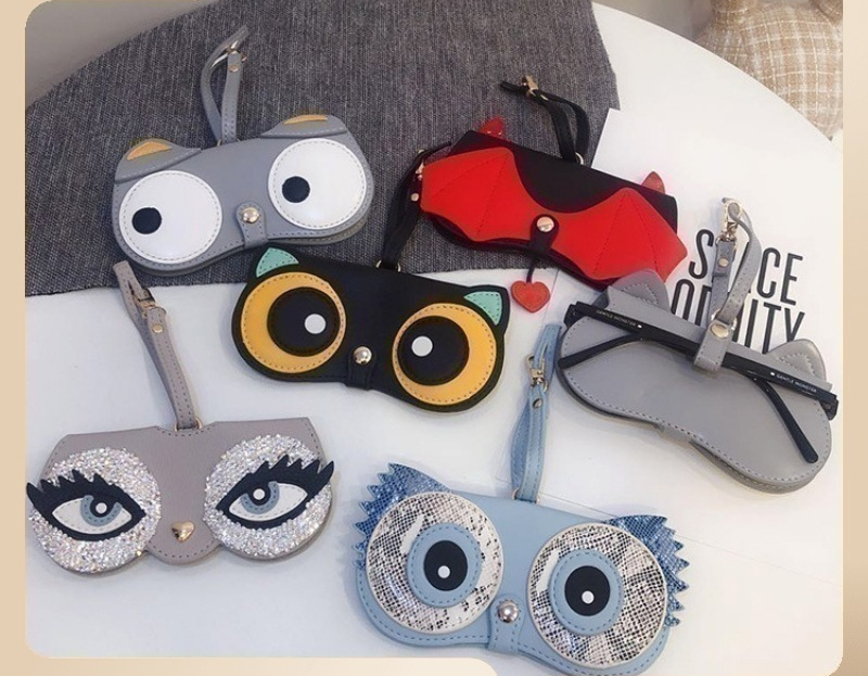 Cartoon Cute Glasses Storage Bag Portable Men's and Women's Sunglasses Myopia Glasses Storage Bag Protective Case Glasses Bag Hanging O