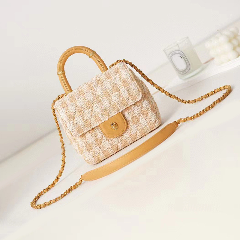 Tote bags Clutch Bags Chains Shoulder Bag mini Flap Bag The twill is soft Fashion lambskin Crossbody woman Bag Purses Quality Handbag holiday Lady Travel wallet, Orange
Tote bags Clutch Bags Chains Shoulder Bag mini Flap Bag The twill is soft Fashion lambskin Crossbody woman Bag Purses Quality Handbag holiday Lady Travel wallet, Orange