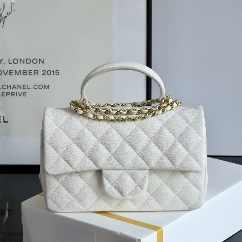 Small Flap Bag With Top Handle 20CM Designer Handbag 10A Shoulder Bag Lambskin Crossbody Bags With Box C033
Small Flap Bag With Top Handle 20CM Designer Handbag 10A Shoulder Bag Lambskin Crossbody Bags With Box C033