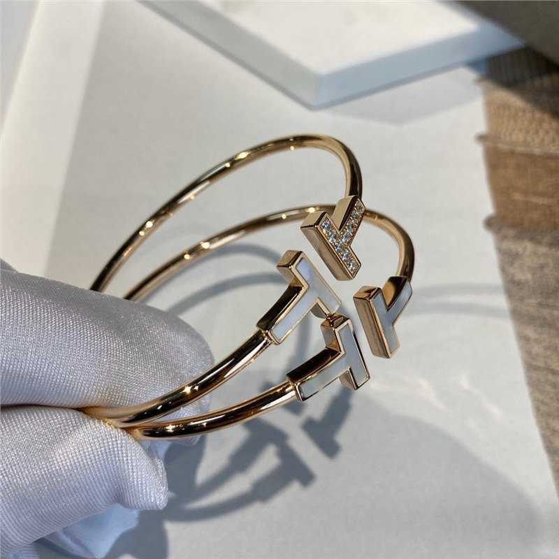 Counter quality tiffay V Gold Plated Mijin CNC Craft Exquisite Carved Diamond Faced Smooth Full Double White Fritillaria Open Elastic Bracelet With lo