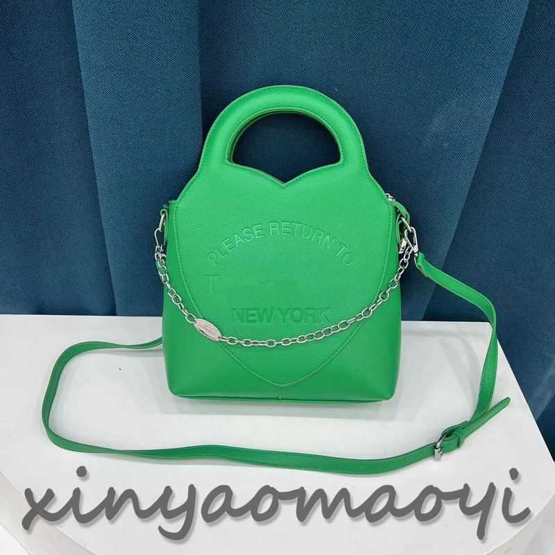 PU Leather Handbag Women's Brand Designer Shoulder Bag Luxury Fashion Tote Bag brand Letter Tiffany New York Messenger Bag Mini purse green, A1
PU Leather Handbag Women's Brand Designer Shoulder Bag Luxury Fashion Tote Bag brand Letter Tiffany New York Messenger Bag Mini purse green, A1