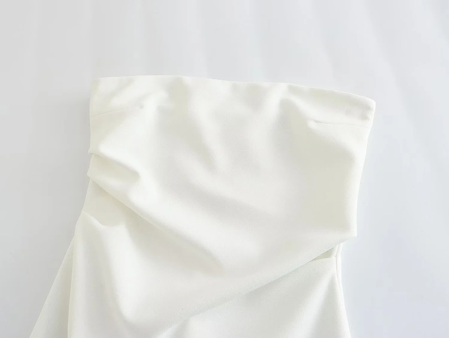 Urban Sexy Dresses TRAF White Corset Dress Woman Off Shoulder Short Dresses For Women Ruched Mini Bodycon Dress Women Summer Sexy Party Dresses 230706