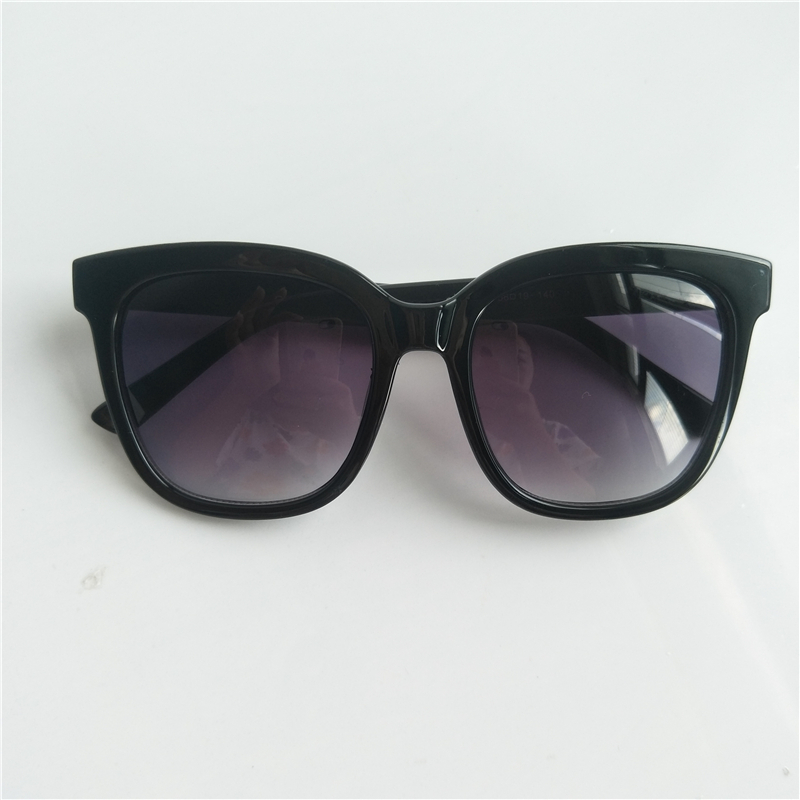 Man Woman Vintage Sunglasses Luxury Designer Retro Sun Glasses Uv Protection Square Eyewear