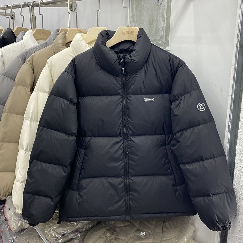 New down jacket short Korean version of the collar loose thickened couple models white duck down bread clothes men and women with the same paragraph jacket coat
New down jacket short Korean version of the collar loose thickened couple models white duck down bread clothes men and women with the same paragraph jacket coat