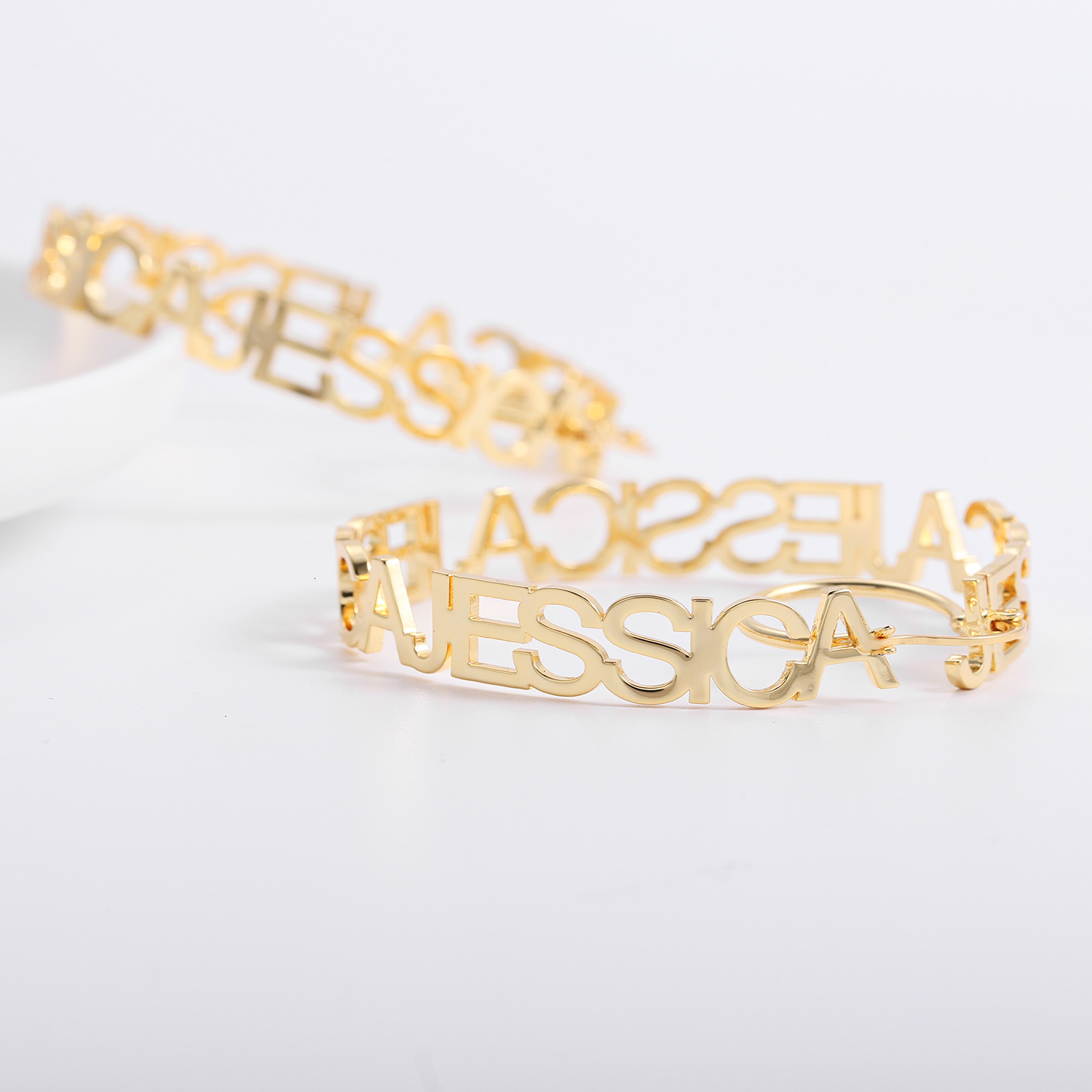Hoop Huggie Custom Name Earring Trend Summer Earrings For Women Personalized Gold Aesthetic Jewelry Wedding Sexy Accessories 230707