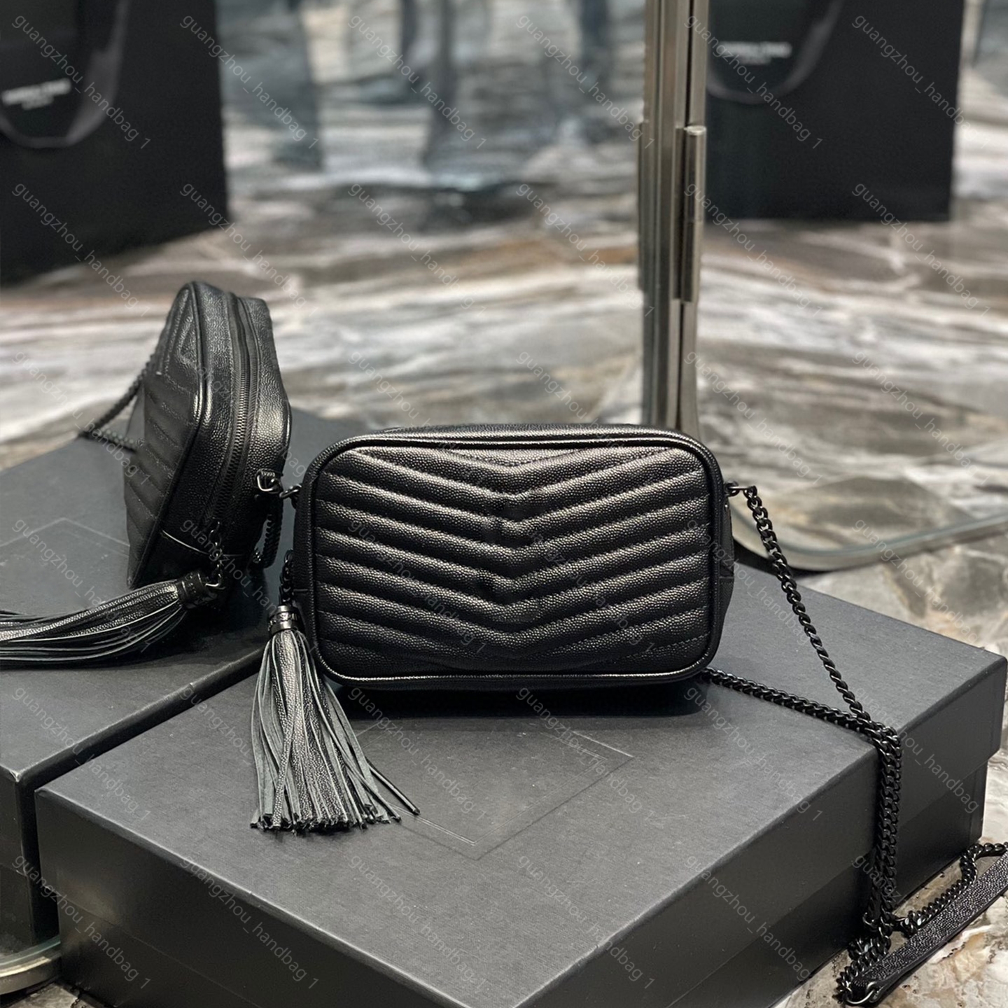 Lou Camera Bag Designer Bag Quilted Bags Tassel Bag Women MINI Crossbody Wallet Chain Shoulder Bag With Box
Lou Camera Bag Designer Bag Quilted Bags Tassel Bag Women MINI Crossbody Wallet Chain Shoulder Bag With Box