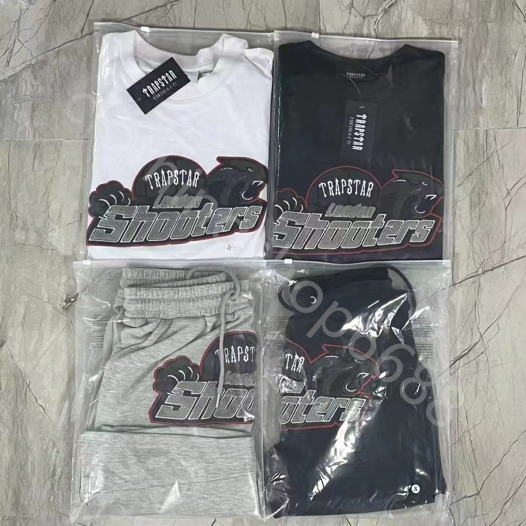 Mens Trapstar t Shirt embroidery Short Sleeve Outfit Chenille Tracksuit Black Cotton London Streetwear -2XL, 20
Mens Trapstar t Shirt embroidery Short Sleeve Outfit Chenille Tracksuit Black Cotton London Streetwear -2XL, 20