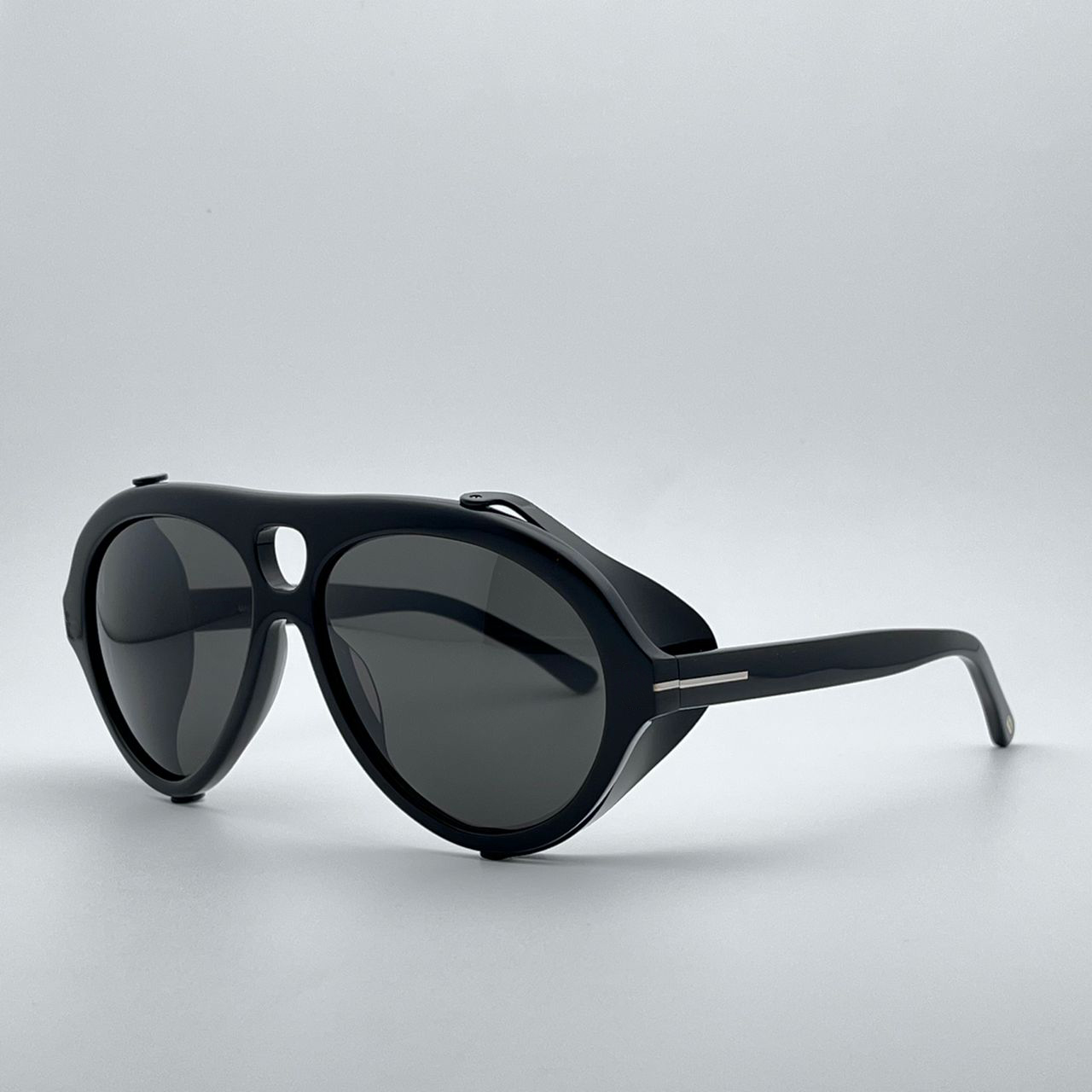 Sunglasses For Men and Women Designers 882 Special Style Anti-Ultraviolet Retro Eyewear Full Frame Random Box
Sunglasses For Men and Women Designers 882 Special Style Anti-Ultraviolet Retro Eyewear Full Frame Random Box