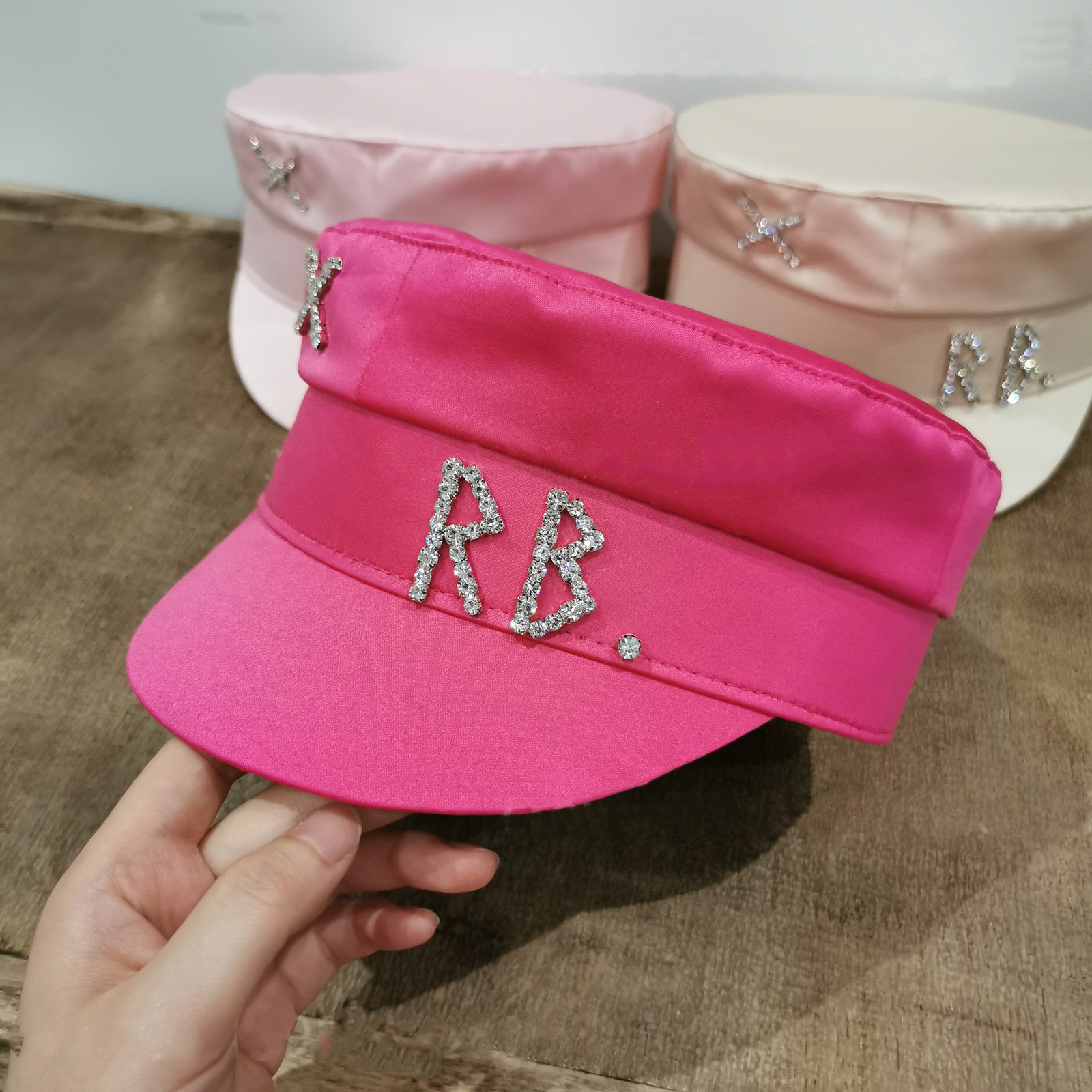 Berets arrival Spring Summer Caps Women Diamond of Letter Stain sboy Cap Baker Boy Hat Visors 230707
