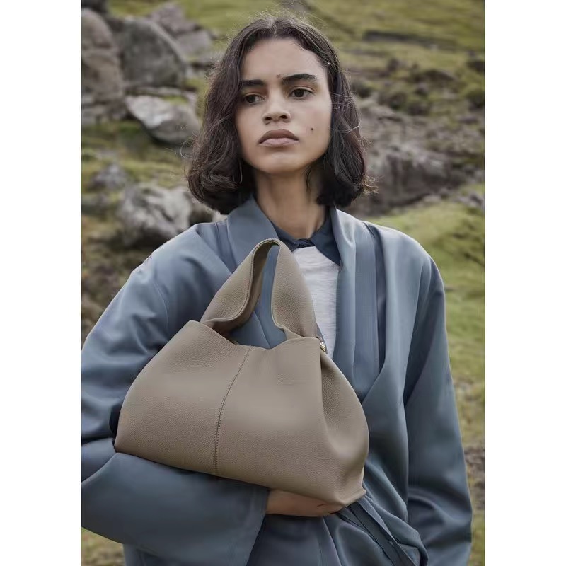 polene numero Nine cloud bag Luxury womens wallets polenes sac cyme bumbag designer tote shoulder underarm bag handbag Mens Genuine Leather crossbody clutch bags
polene numero Nine cloud bag Luxury womens wallets polenes sac cyme bumbag designer tote shoulder underarm bag handbag Mens Genuine Leather crossbody clutch bags