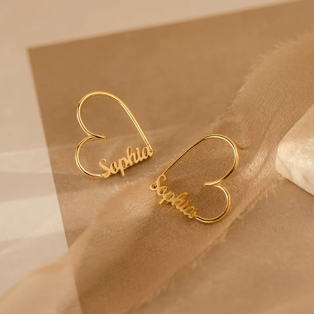 Hoop Huggie GoldButterfly Custom Name Heart Earrings Minimalist Statement Stud Handmade Personalized Gold Hoops Mother's Day Gift 230707