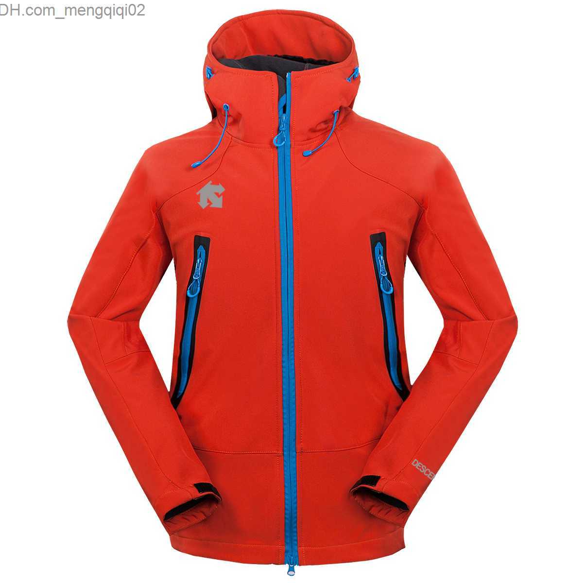 Men's Jackets The men DESCENTE Softshell jacket face coat Men Outdoors Sports Coats men Ski Hiking Windproof Winter Outwear Soft Shell jacket Z23