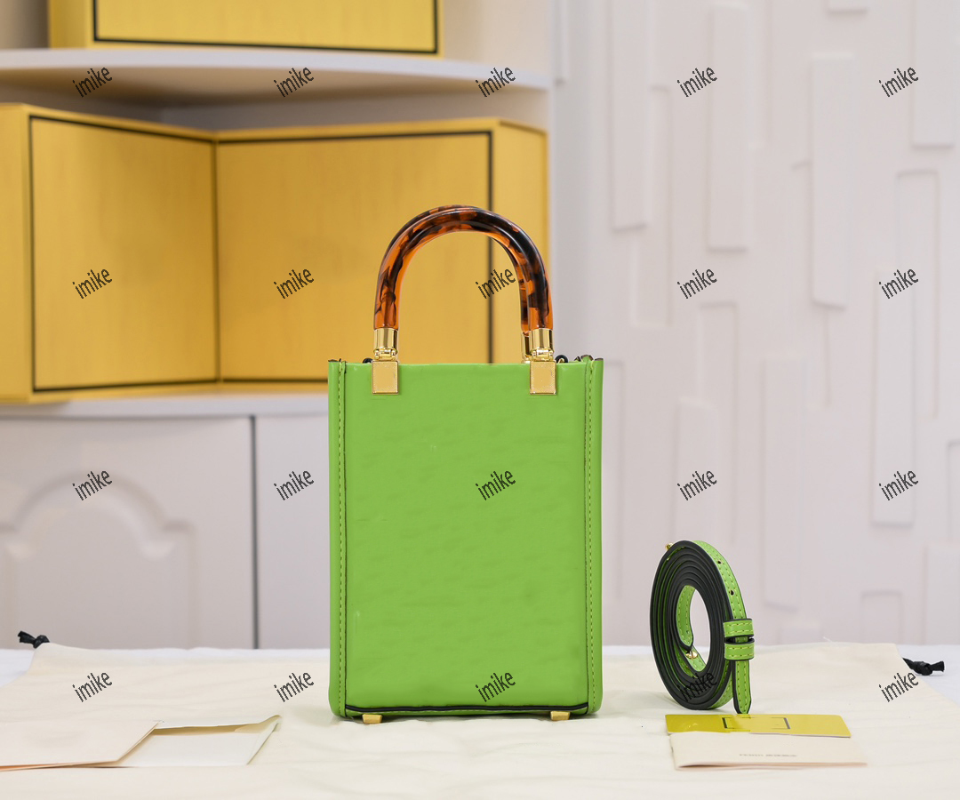 designer bag Women's Bag Sunshine Mini Bag High Quality leather tote Bag Women Crossbody Bag Travel phone bag, Green
designer bag Women's Bag Sunshine Mini Bag High Quality leather tote Bag Women Crossbody Bag Travel phone bag, Green