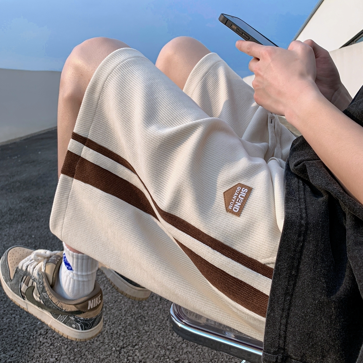 Men's Shorts American High Street Summer Y2k Versatile Shorts Mens Streetwear Ins Side Striped Print Loose Straight Joggers Short Pants 230706