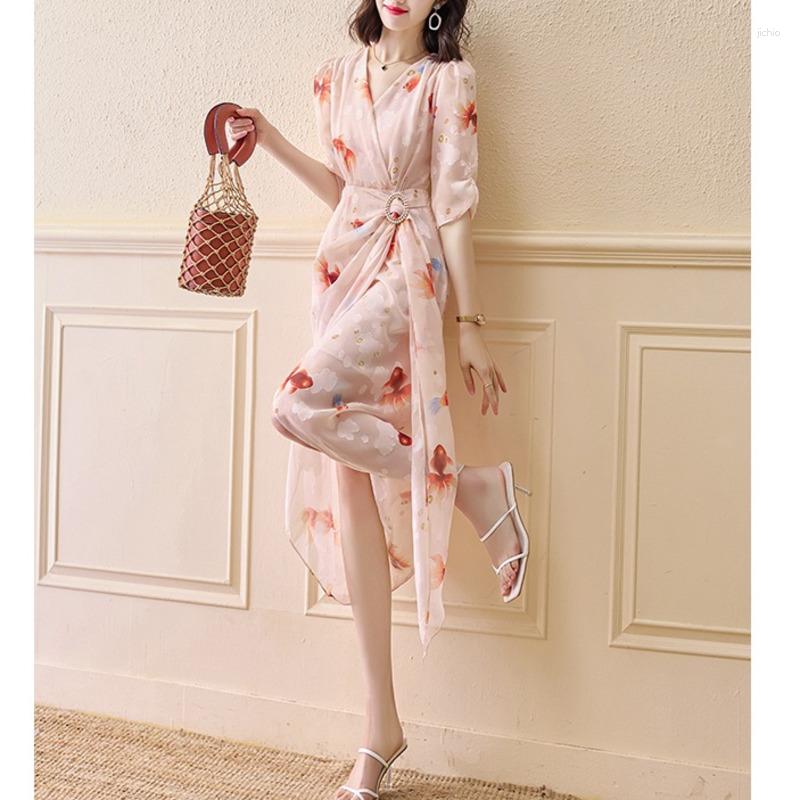 Casual Dresses 2024 Womens Dress French Floral Chiffon Summer Style V-neck Pink Waist Printed Long Skirt Pleated Fashion Slim Vestidos