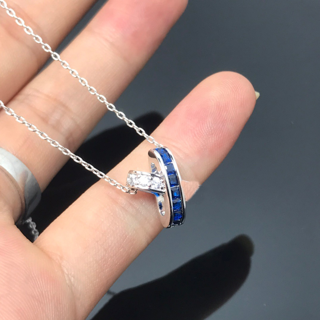 Designer women's necklace double ring High quality circle pendant Classic choker Steel jewelry Best gift more 
Designer women's necklace double ring High quality circle pendant Classic choker Steel jewelry Best gift more