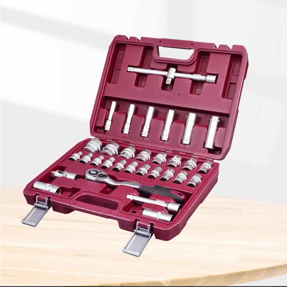 32-Pcs Industrial Grade Heavy Duty Socket Wrench Set with Ratchet Handle,Screwdriver Bits,Hex Keys,Torx Drivers,1/2 Inch Drive Tool Kit for Automotive