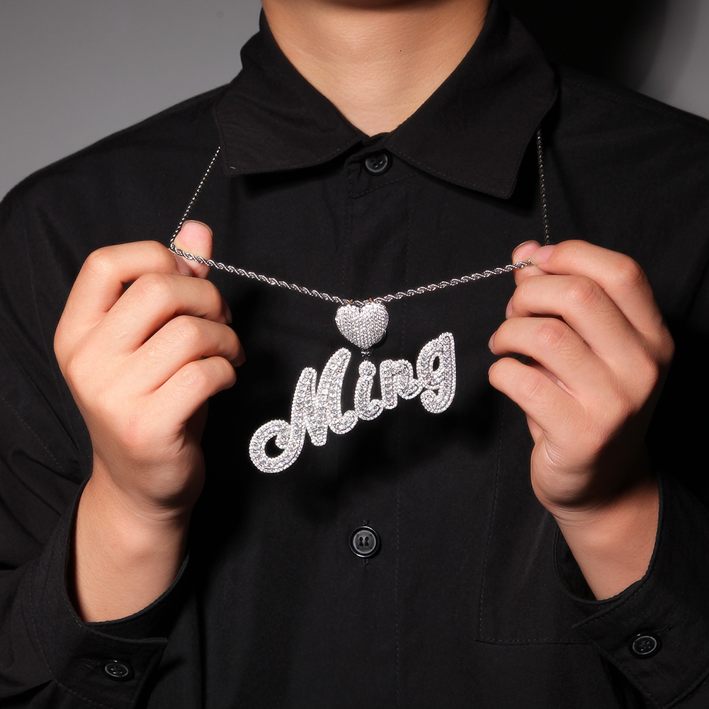 Charms THE BLING KING Heart Bail Custom Brush Script Bubble Letter Two Tone Pendant Micro Paved CZ Personalized Necklace Hiphop Jewelry 230706