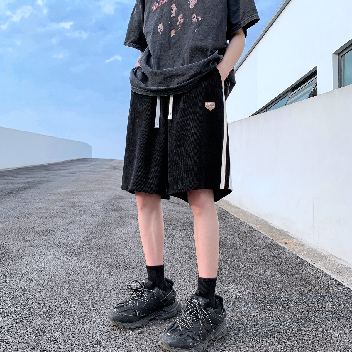 Men's Shorts American High Street Summer Y2k Versatile Shorts Mens Streetwear Ins Side Striped Print Loose Straight Joggers Short Pants 230706