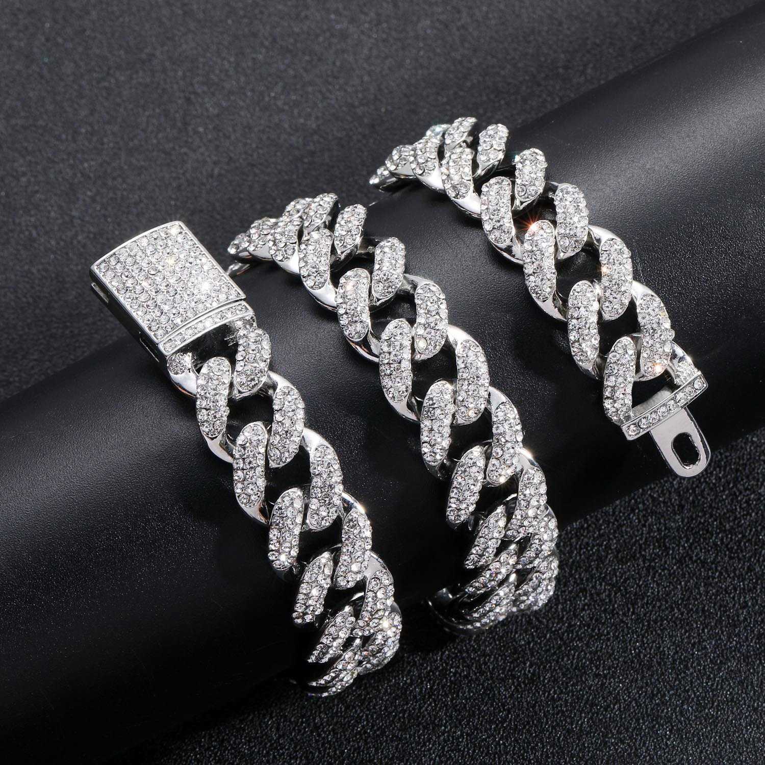 New in Hip Hop 15mm Three Row Diamond Cuban Chain Necklace Full Personality Trendsetter Men's Collar Rose Gold Iced Rhinestone Curb Chains Collie