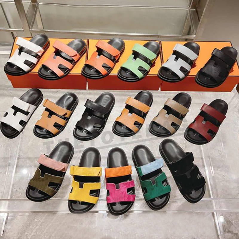 Designer Chypre Sandal for Women Calfskin Leather Black White Beach Flat Sandals Lady Flip Flops Womens Slides Summer Slippers new luxury sandale
Designer Chypre Sandal for Women Calfskin Leather Black White Beach Flat Sandals Lady Flip Flops Womens Slides Summer Slippers new luxury sandale