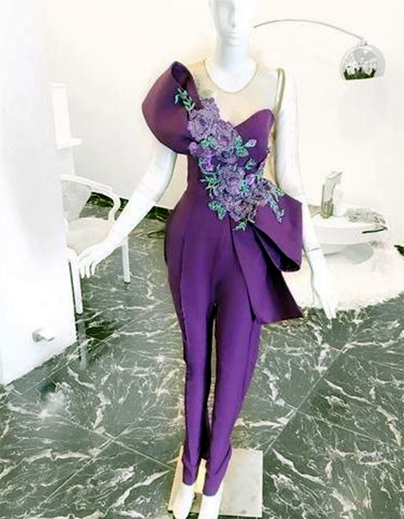 2023 Purple Jumpsuits Prom Dresses With Embroidery Floral Lace Appliques Sheer Sweetheart Neck Sleeveless Formal Evening Gown 2023 Women Special Occas