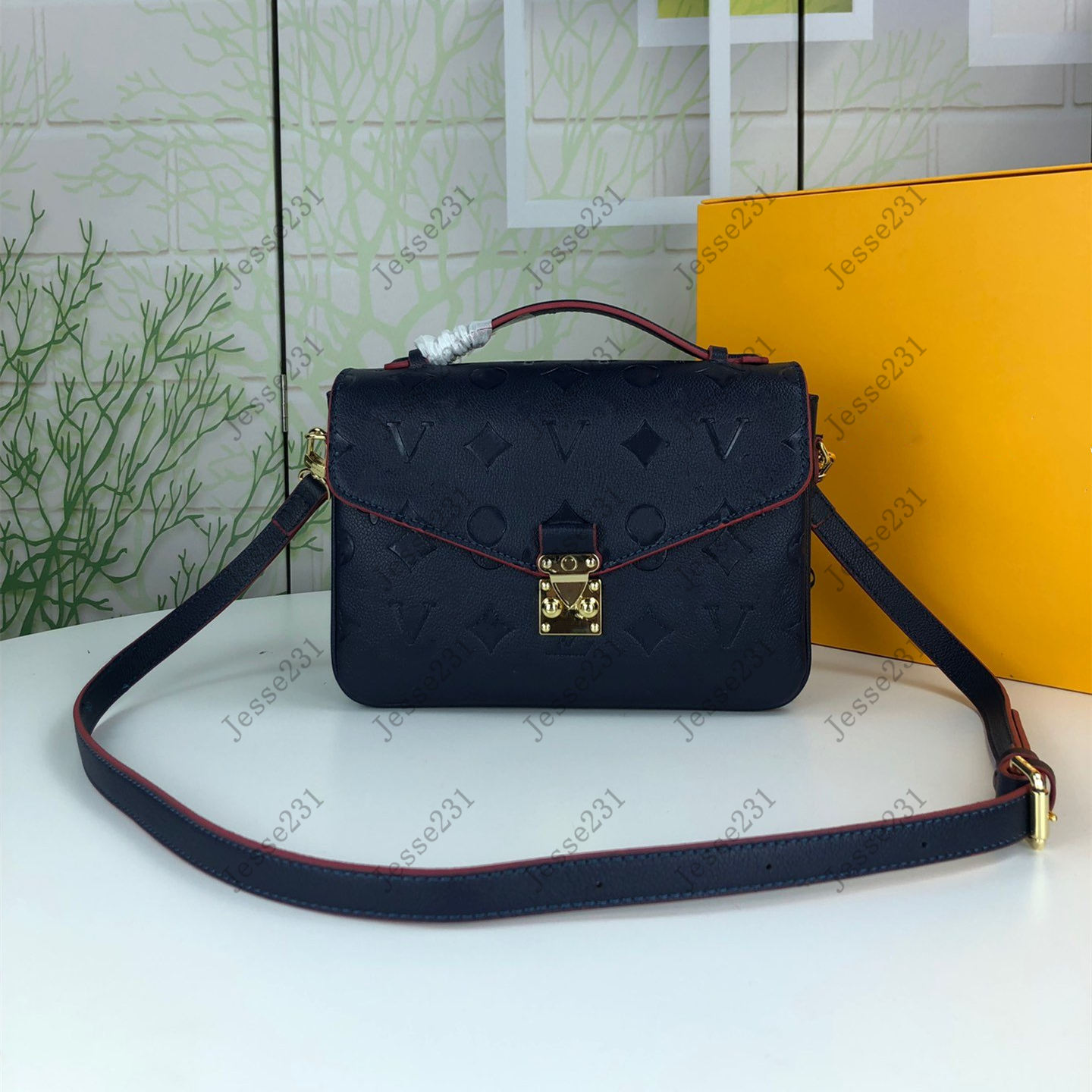 7A Top Quality Designer bag Women Genuine Leather Metis Bag Tote Bag Shoulder Bags Crossbody Bag totes Handbags Purse wallets backpack with Original Box, #7 black
7A Top Quality Designer bag Women Genuine Leather Metis Bag Tote Bag Shoulder Bags Crossbody Bag totes Handbags Purse wallets backpack with Original Box, #7 black