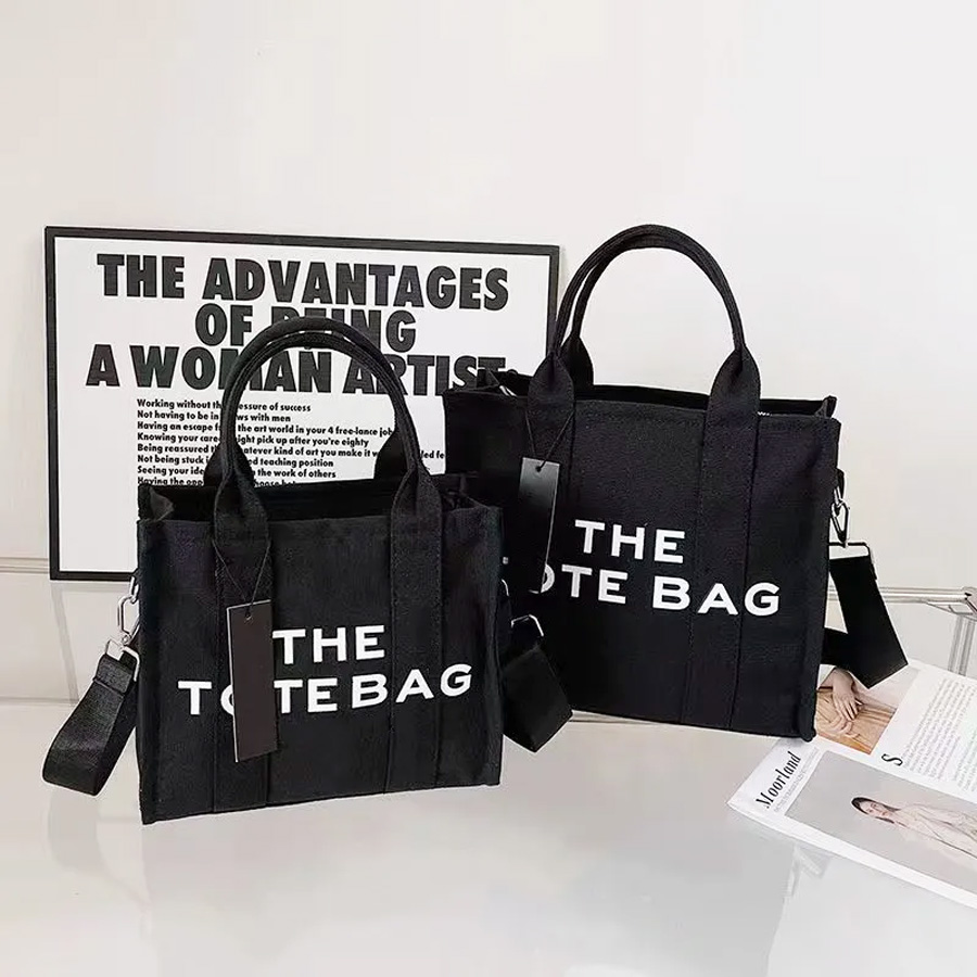 Tote bag Designer bags Single Totes Designer bag Women Casual Canvas Fashion Shoulder bag Crossbody bag Shopping Handbag LOGO 4 model 2size mini large13
Tote bag Designer bags Single Totes Designer bag Women Casual Canvas Fashion Shoulder bag Crossbody bag Shopping Handbag LOGO 4 model 2size mini large13