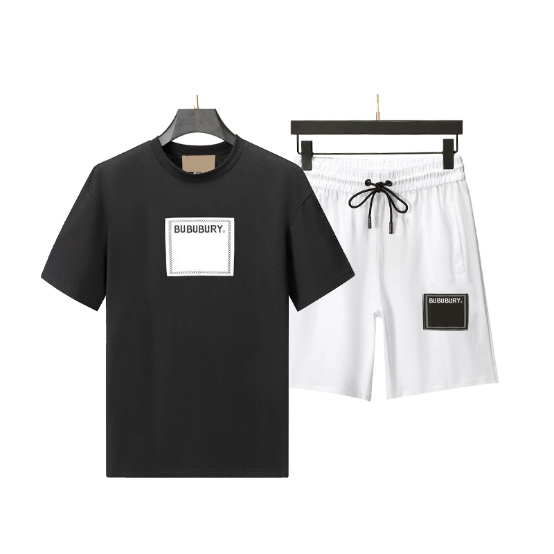 Men's Tracksuits t shirt and Shorts Two Piece Suit Luxury Designers Mens womens Jogger Sportswear summer Sweatpants Streetwear European and American sizes S-2XL
Men's Tracksuits t shirt and Shorts Two Piece Suit Luxury Designers Mens womens Jogger Sportswear summer Sweatpants Streetwear European and American sizes S-2XL