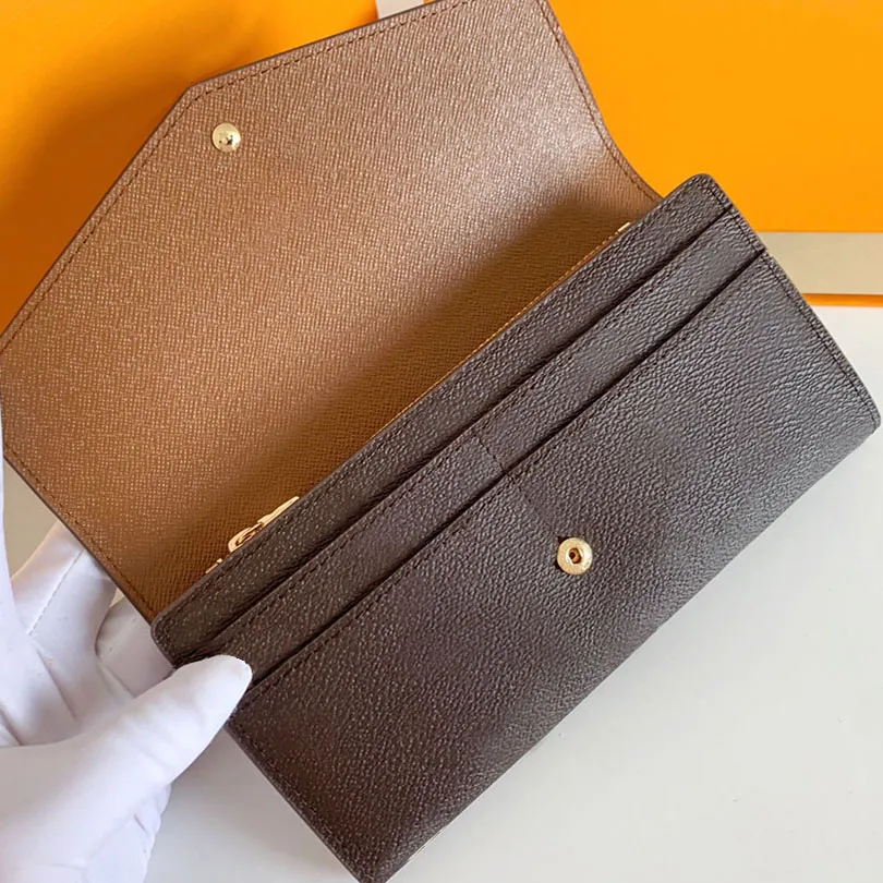 lady long envelope flap wallets designers key card coin holders purse leather mini clutch with box 11 colors M60531, 2_white plaid beige inside
lady long envelope flap wallets designers key card coin holders purse leather mini clutch with box 11 colors M60531, 2_white plaid beige inside