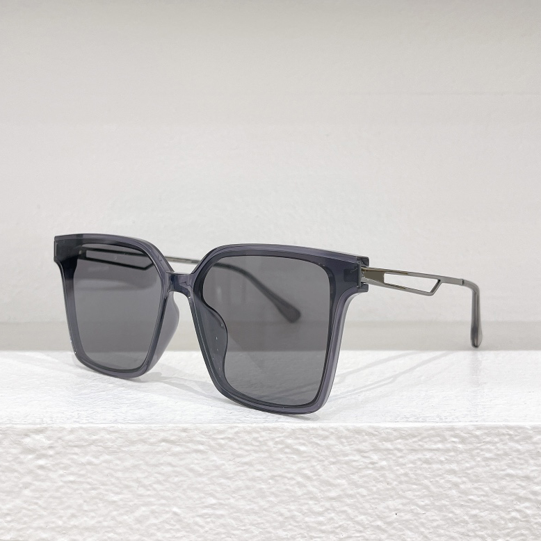 Sunglasses For Men and Women Designers 86YS Style Anti-Ultraviolet Retro Eyewear Full Frame With Box
Sunglasses For Men and Women Designers 86YS Style Anti-Ultraviolet Retro Eyewear Full Frame With Box