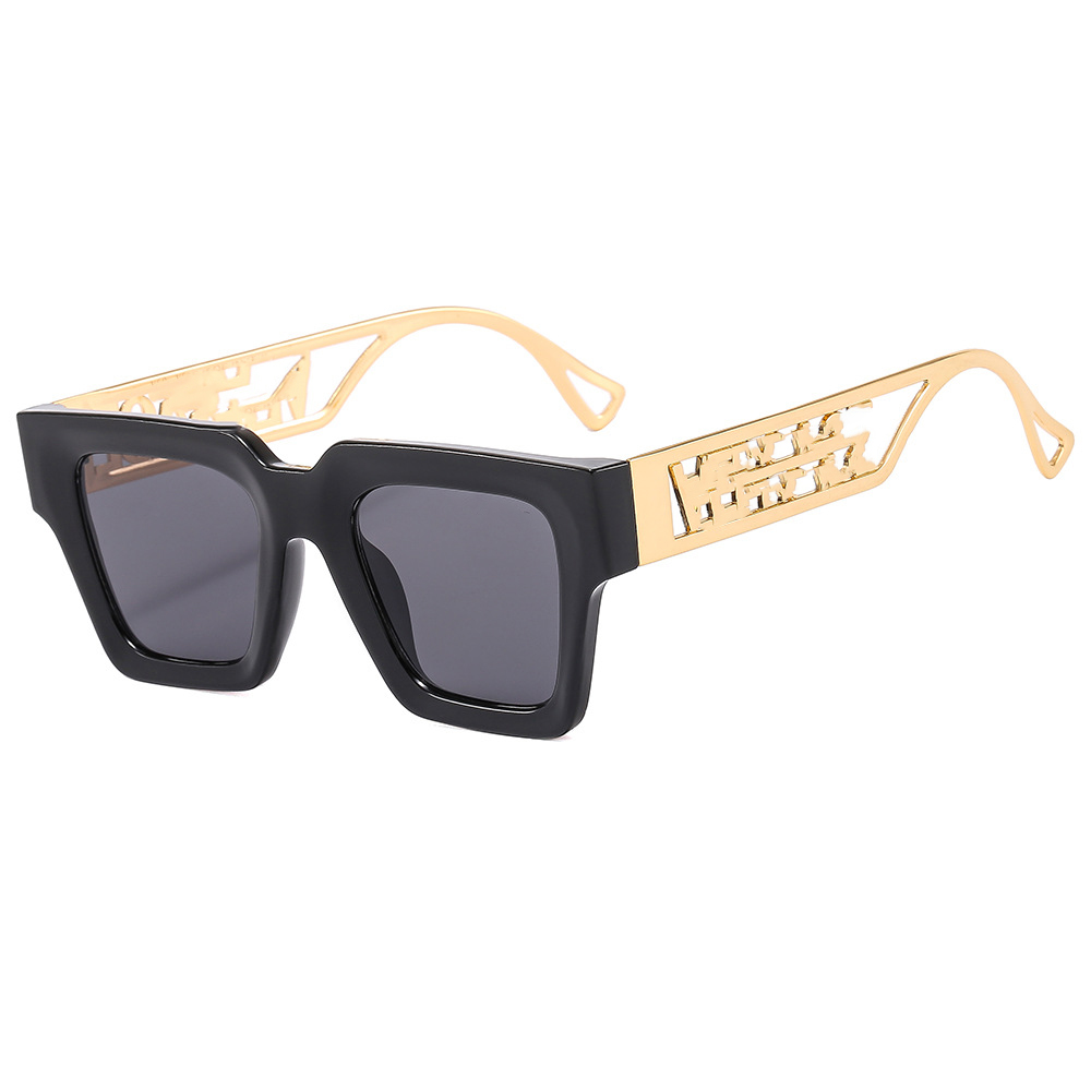 Mens designer sunglasses for women Fashion New Style Street Photo Sunglasses Top Brand Fan Family Box Sunglasses Personalized Letter Big Frame Glasses