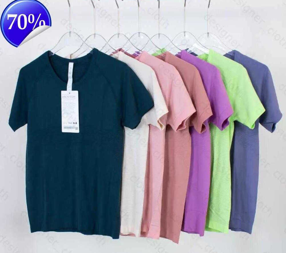 LU-.0 Swiftly Tech Women's Short Sleeved Seamless Yoga Top T-shirt Slim Fit Light Fast Dry Sports Shirt Wicking Knit Fitness Breathable bdg, Lu2. 0 short sleeve - forest green
LU-.0 Swiftly Tech Women's Short Sleeved Seamless Yoga Top T-shirt Slim Fit Light Fast Dry Sports Shirt Wicking Knit Fitness Breathable bdg, Lu2. 0 short sleeve - forest green