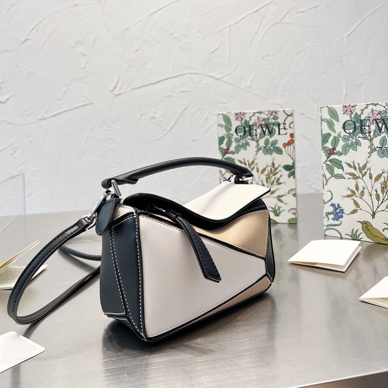 Designer Bag puzzle handbag Women Fashion Shoulder bags Leather Portable Diagonal Cross Bags Lady tote Luxury handbags Mini crossbody Size 20cm With Box, 4#163619#size:20x14cm
Designer Bag puzzle handbag Women Fashion Shoulder bags Leather Portable Diagonal Cross Bags Lady tote Luxury handbags Mini crossbody Size 20cm With Box, 4#163619#size:20x14cm